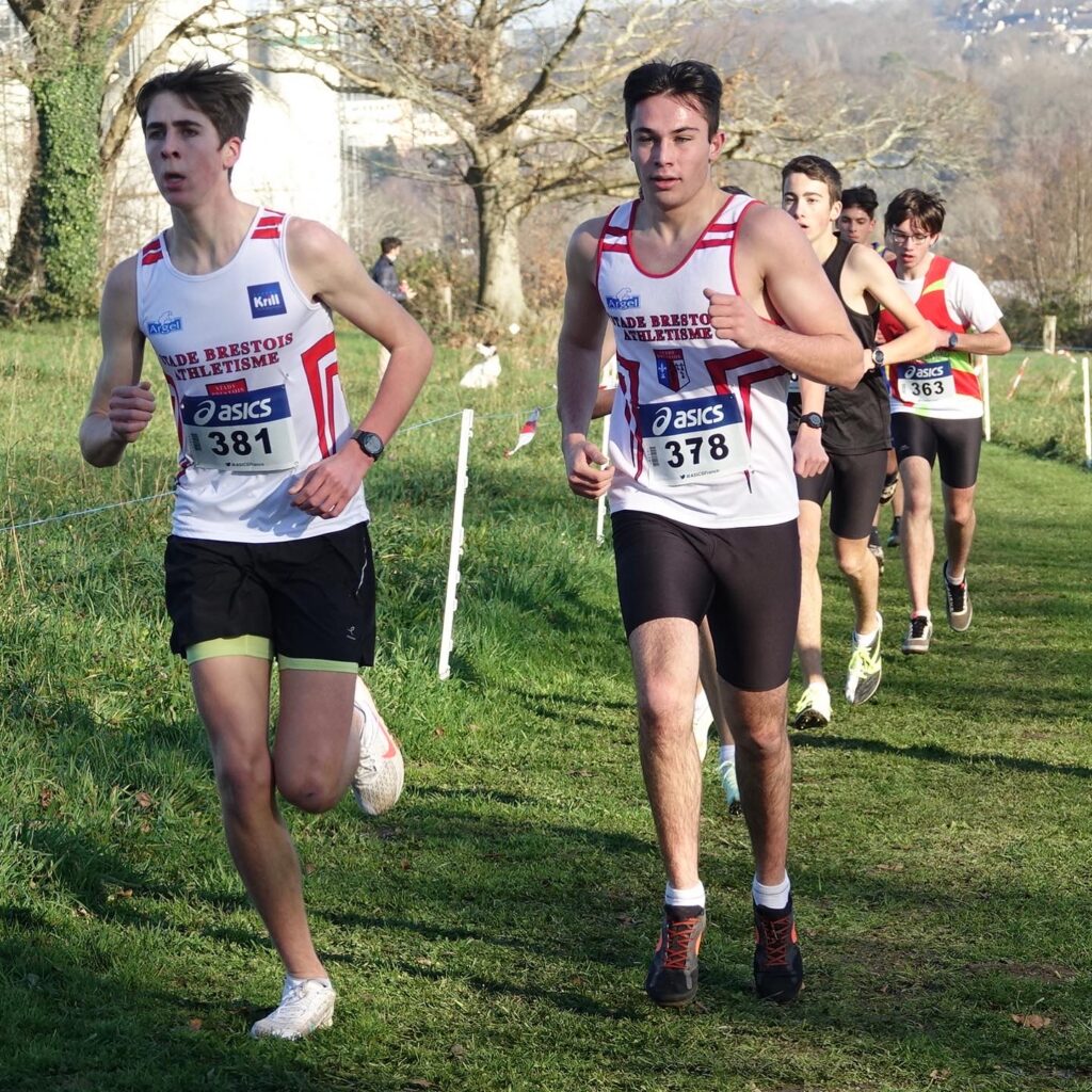 coureurs cross country