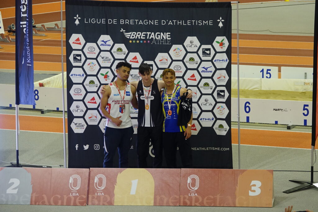 podium 200 cadets