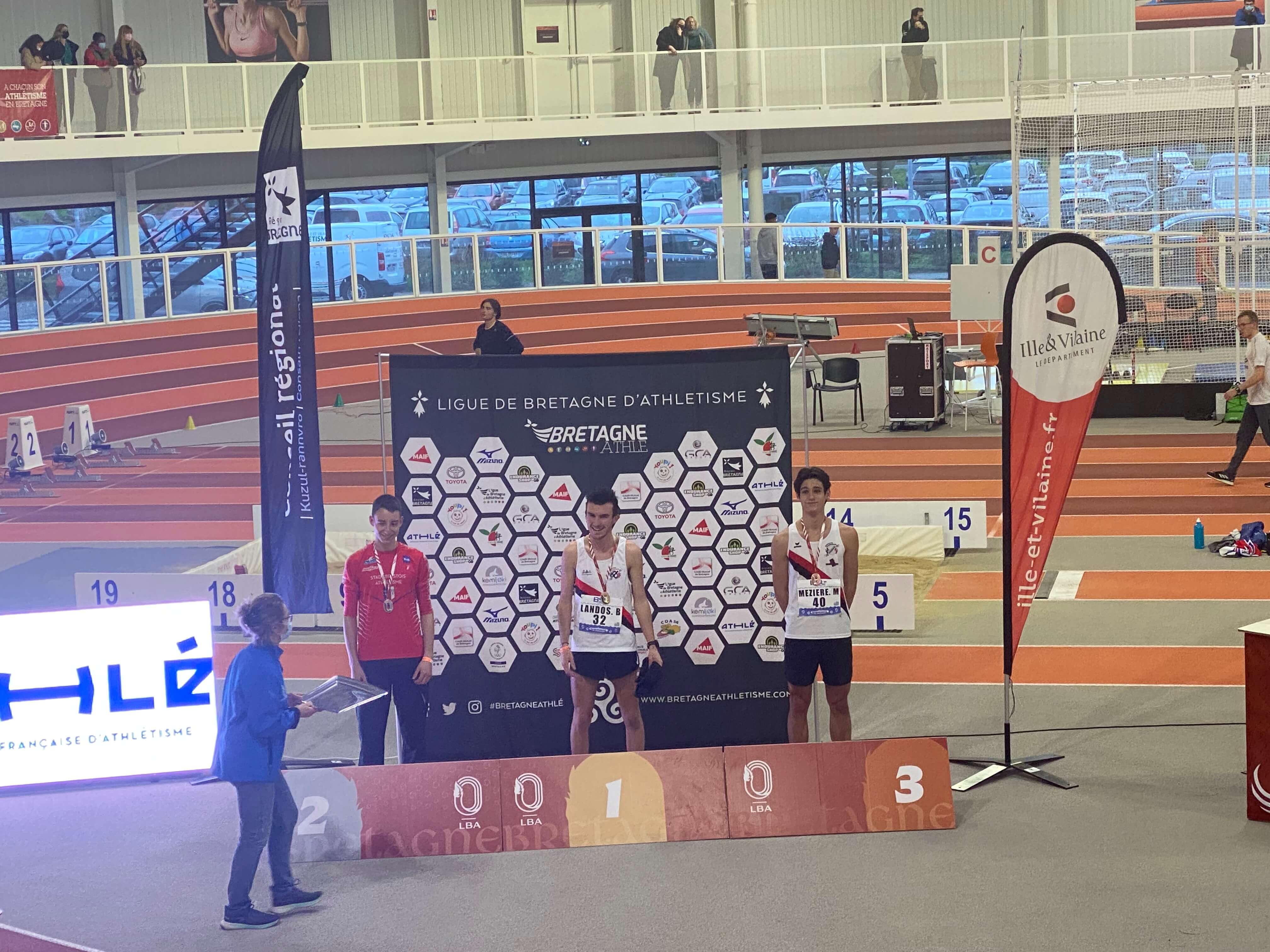 podium 800