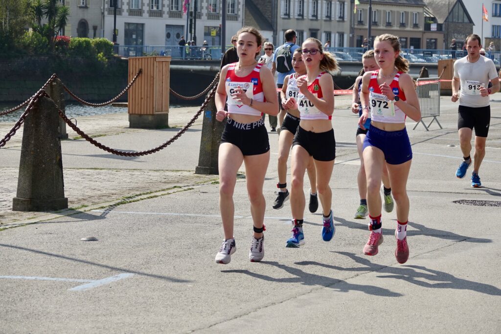 coureuses sur route