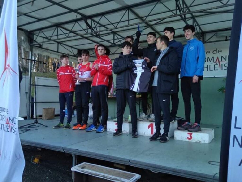 Juniors hommes podium