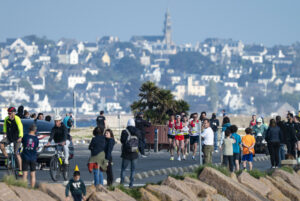 Vue de St Pol de Léon au Finistère 5km route 2025
