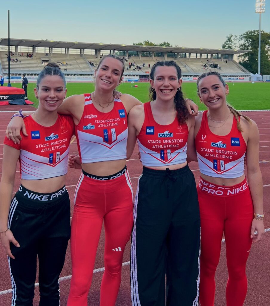 Les relayeuses du 4x100m (de g. à dr.) : Lison Janvier, Anne Le Bourhis, Elia Joubreil, Loann Sellin