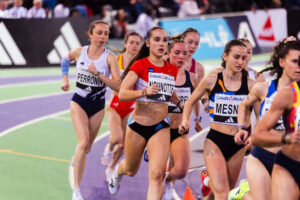 Pauline Nonnotte sur le 1500m du France Elite en salle 2026 à Clermont Ferrand